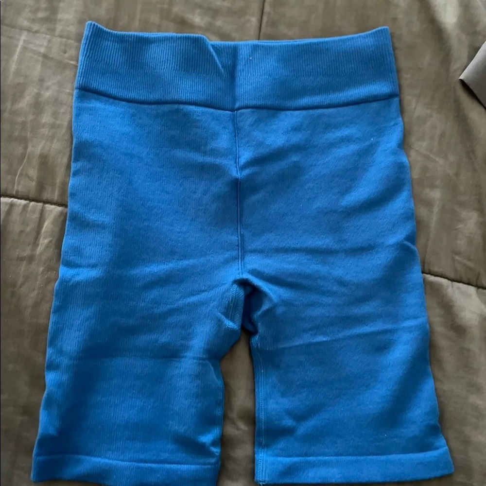 Fabletics ribbed biker shorts
